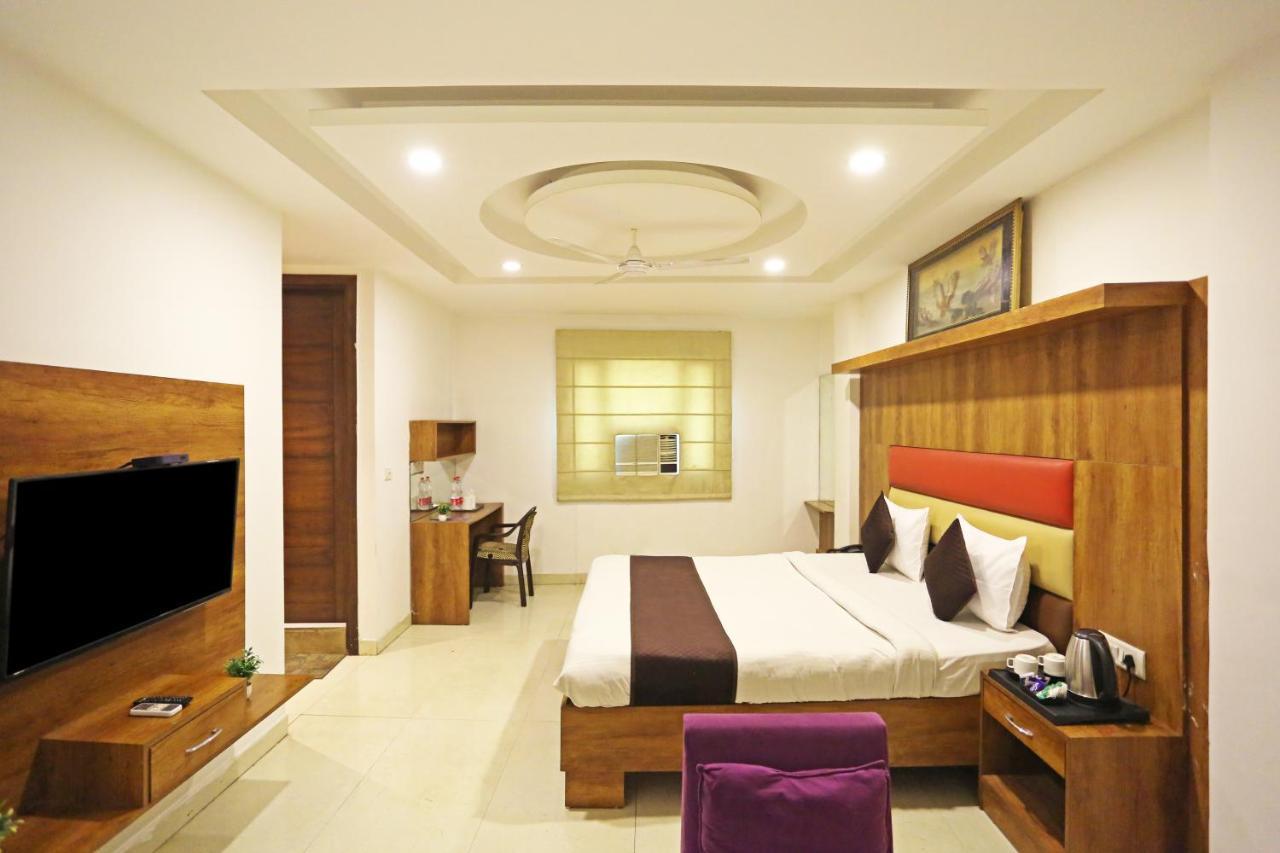 Hotel Sm Suits Near Delhi Airport-Unit By Grand Urban Luxury Nové Dillí Exteriér fotografie