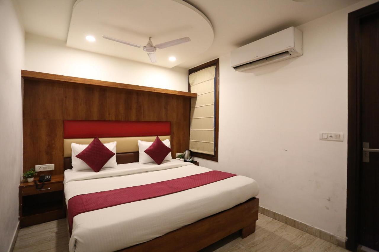 Hotel Sm Suits Near Delhi Airport-Unit By Grand Urban Luxury Nové Dillí Exteriér fotografie