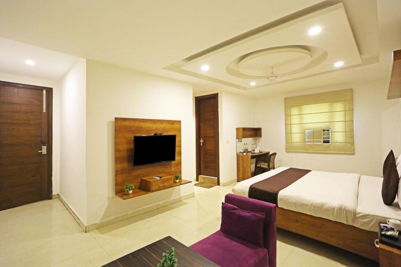 Hotel Sm Suits Near Delhi Airport-Unit By Grand Urban Luxury Nové Dillí Exteriér fotografie