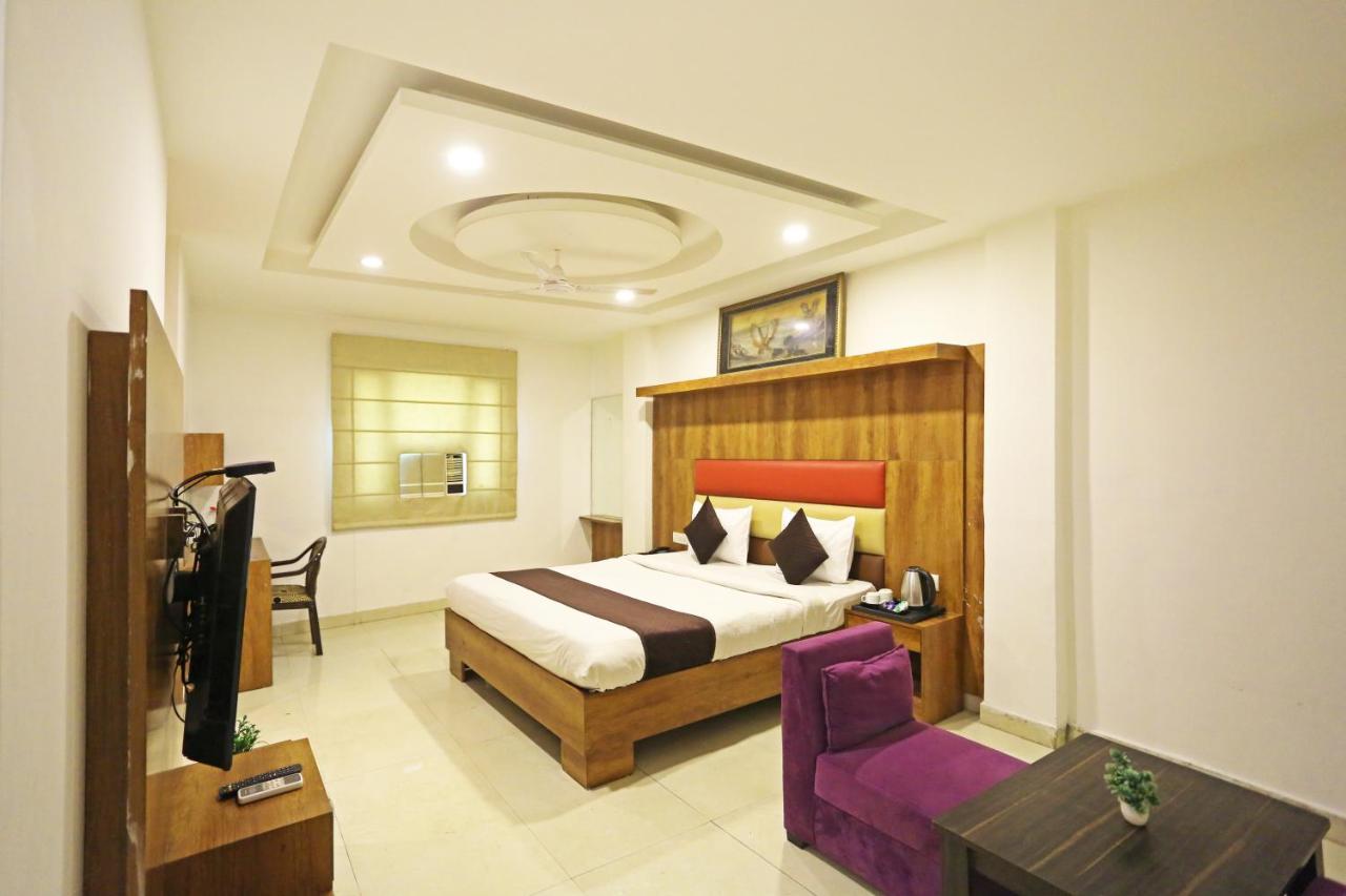 Hotel Sm Suits Near Delhi Airport-Unit By Grand Urban Luxury Nové Dillí Exteriér fotografie
