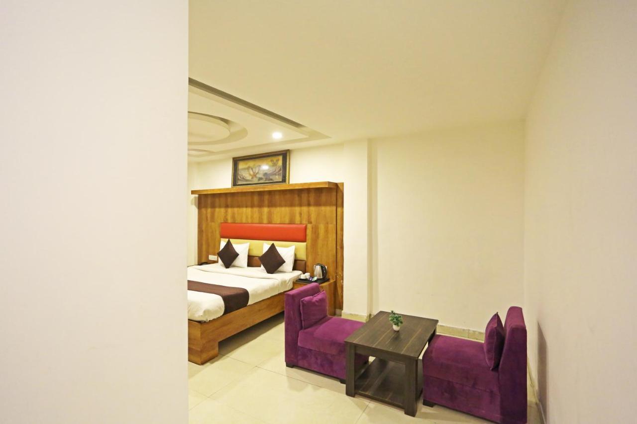 Hotel Sm Suits Near Delhi Airport-Unit By Grand Urban Luxury Nové Dillí Exteriér fotografie